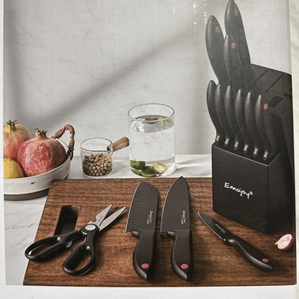 Emojoy 15Pcs Kitchen Knife Set with Block and Built-in Sharpener, Stainless S...